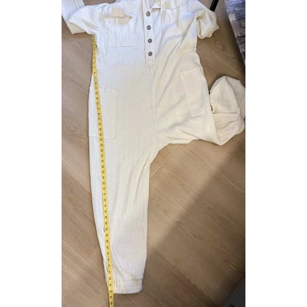 Free People FB Beach Jumpsuit Size Large Ivory Gauzy Side Pockets overized